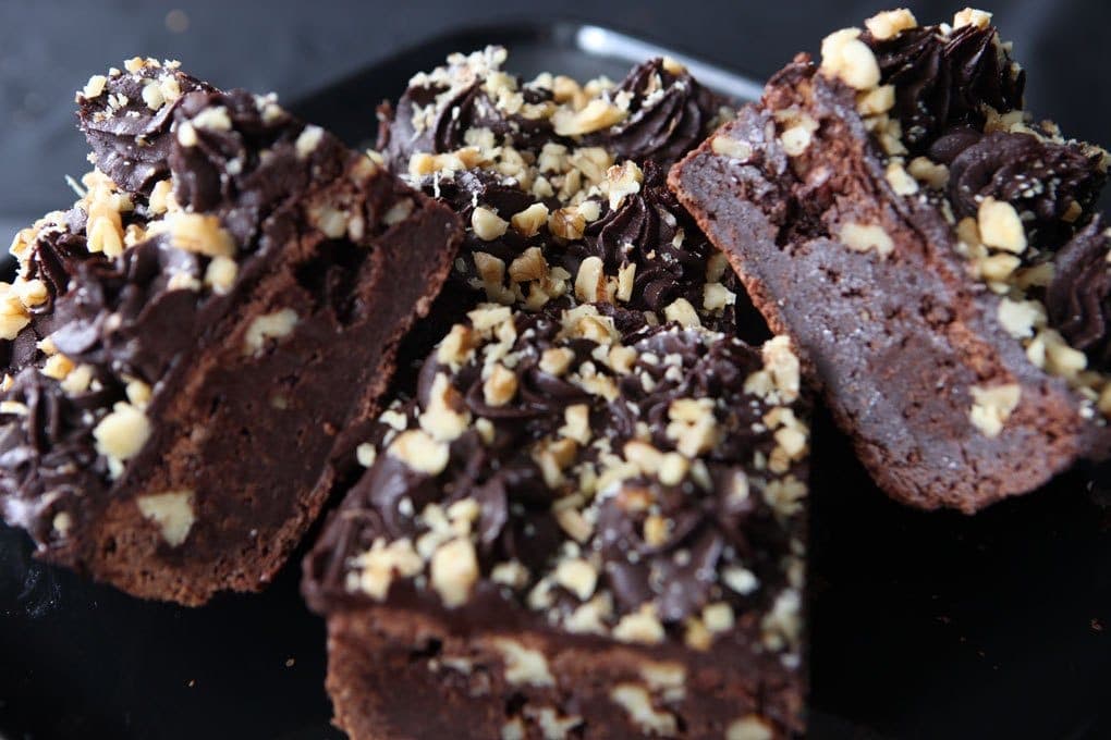 Walnut brownies & blondies